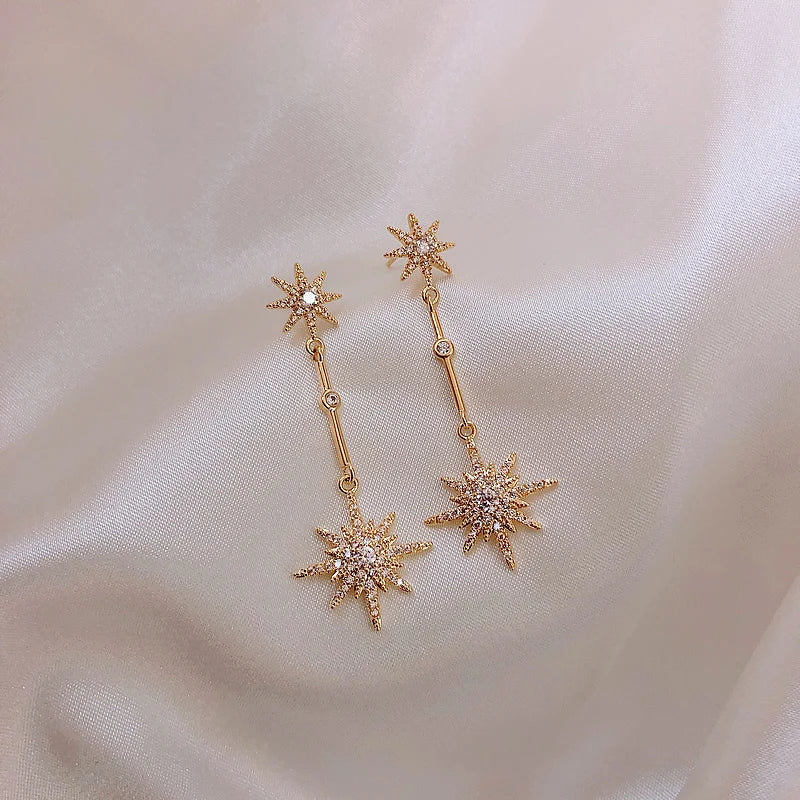 Brinco Estrelas Cravejadas