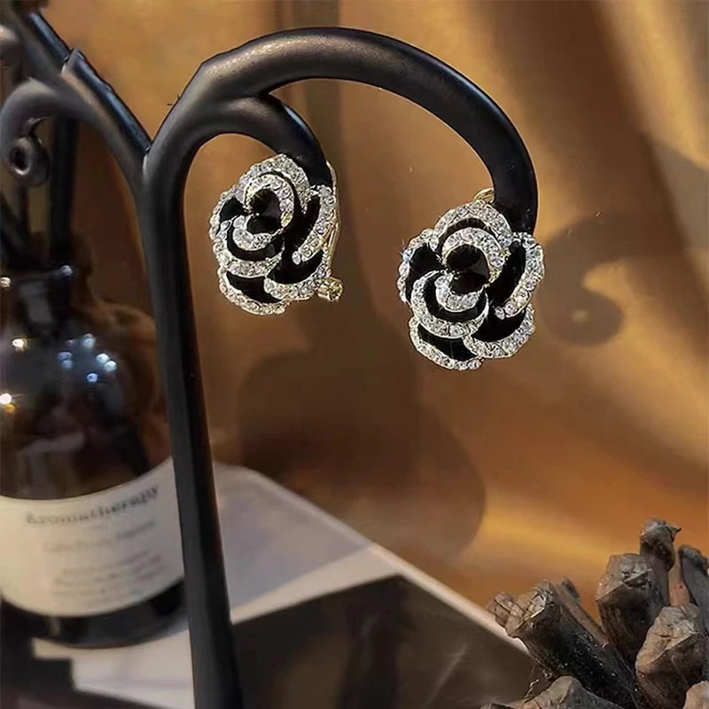 Brinco Flor Preta