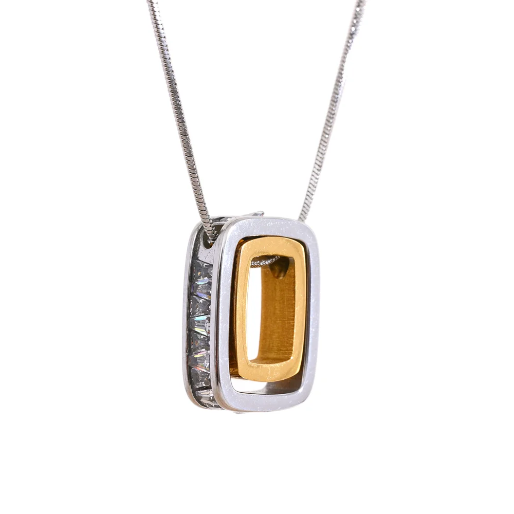 Colar Cubico Elegante