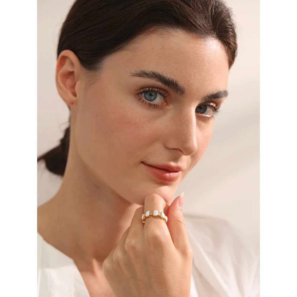Anél Aura Divina