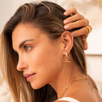 Brinco Argolinha com Pingente Banhado a Ouro 18K