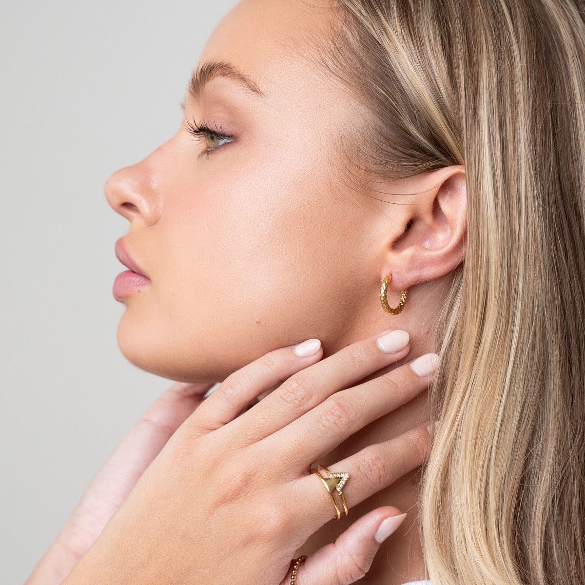 Brincos Mirage Texturizados Banhado a Ouro 18K