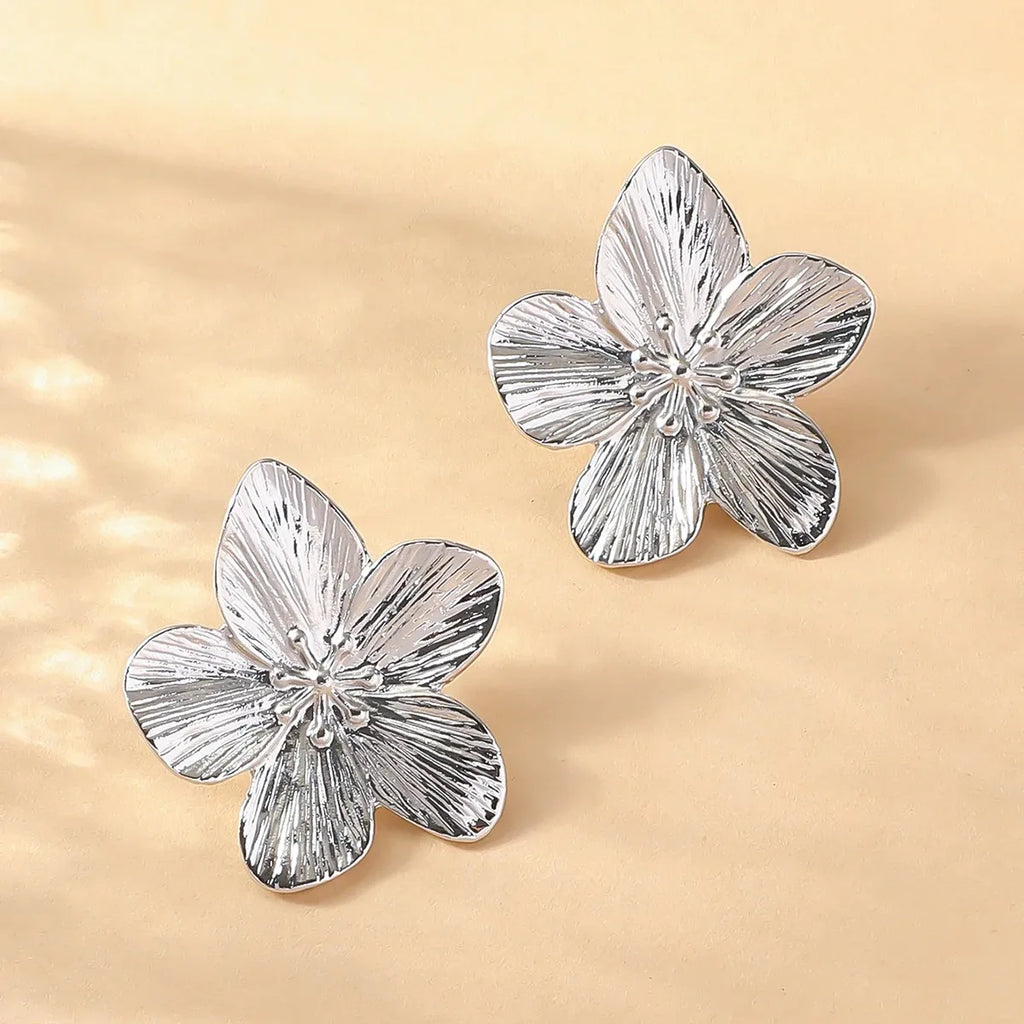 Brinco Folha Elegante