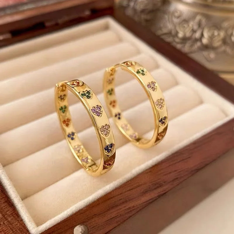 Brinco Pedras Coloridas